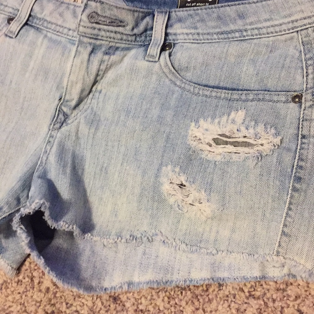 Volcom High Voltage cut off short fit | Size: 9